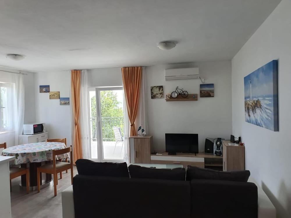 Apartmani Lucija Maslenica Kültér fotó